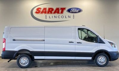 2026 Ford Transit LOW Roof