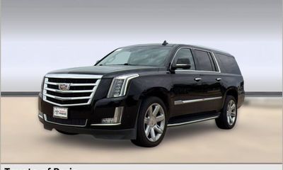 2018 Cadillac Escalade ESV Luxury