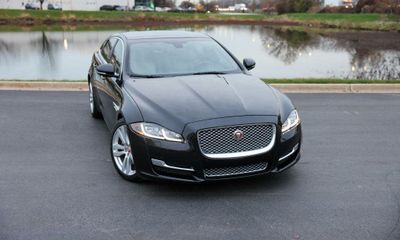 2016 Jaguar XJ XJL Portfolio