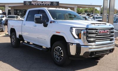 2026 GMC Sierra HD SLT