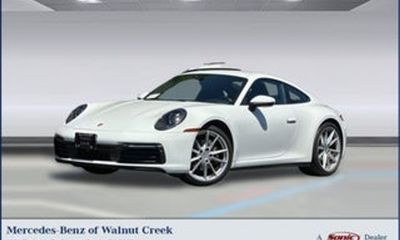 2023 Porsche 911 Carrera 4