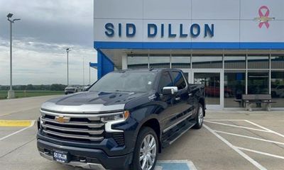 2023 Chevrolet Silverado High Country