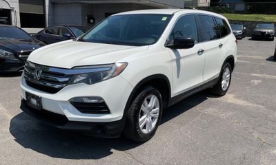 2018 Honda Pilot LX