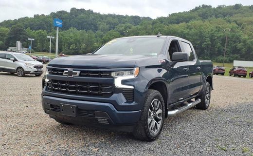 2022 Chevrolet Silverado RST