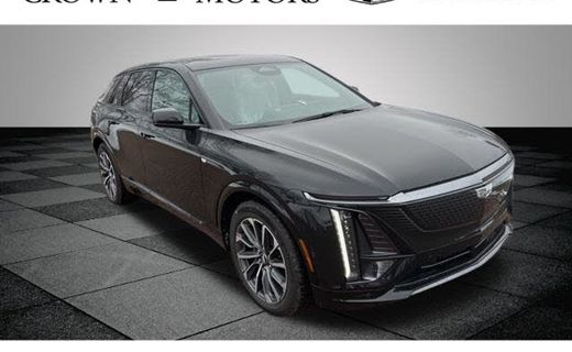 2024 Cadillac Lyriq Sport 1