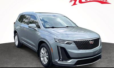 2024 Cadillac XT6 Luxury