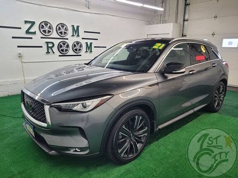 2021 Infiniti QX50 — a typically priced live listing