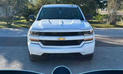 2016 Chevrolet Silverado Custom