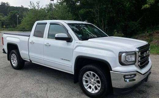 2018 GMC Sierra SLE