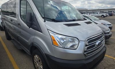 2015 Ford Transit SRW LOW Roof
