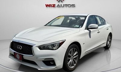 2018 Infiniti Q50 2 0T Luxe