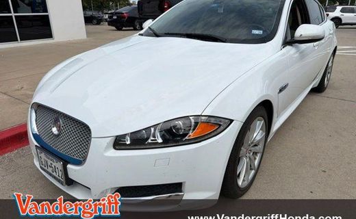 2014 Jaguar XF