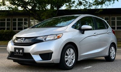 2016 Honda FIT LX