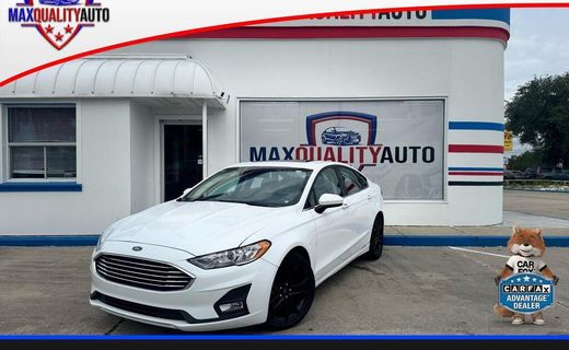 2020 Ford Fusion SE