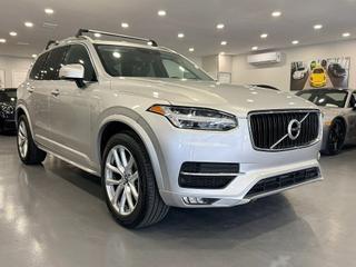 2019 Volvo XC90 Momentum