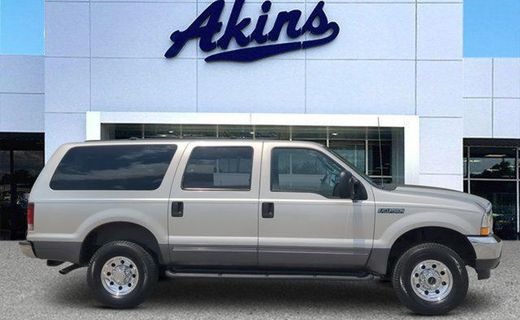 2004 Ford Excursion XLT