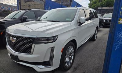 2022 Cadillac Escalade ESV Premium Luxury