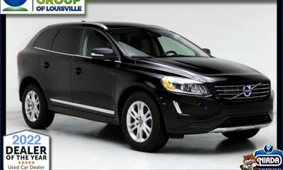 2015 Volvo XC60 Platinum NON R