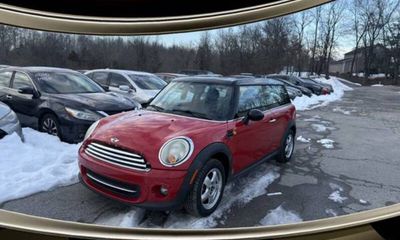 2011 Mini Clubman Base