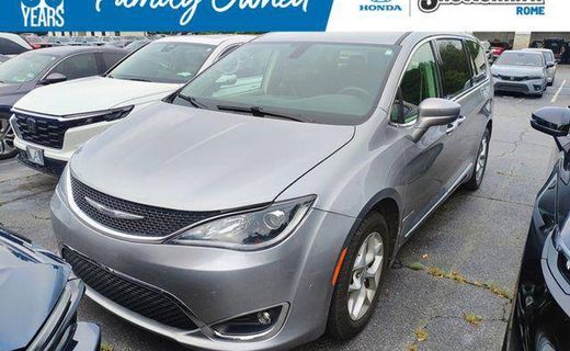 2020 Chrysler Pacifica Touring L