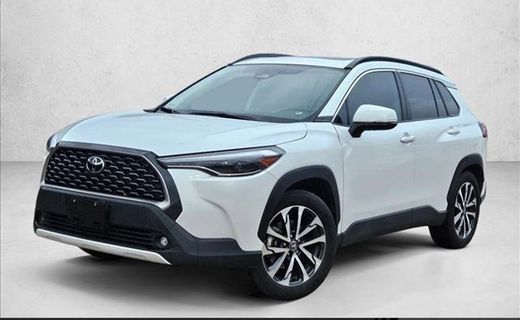 2023 Toyota Corolla Cross XLE