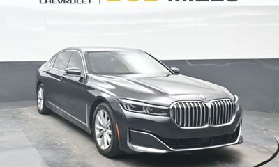 2021 BMW 740i