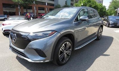 2023 Mercedes-Benz EQS-Class SUV EQS450