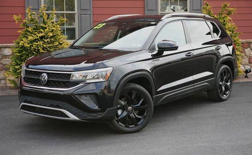 2023 Volkswagen Taos 4MOTION SE