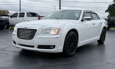 2012 Chrysler 300 Limited