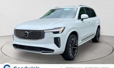 2025 Volvo XC90 Core