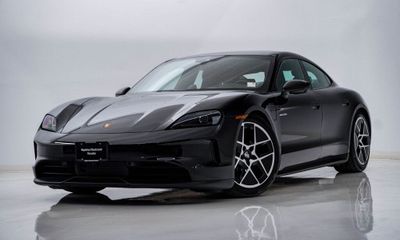 2025 Porsche Taycan