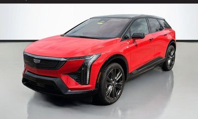 2026 Cadillac Optiq Sport 2
