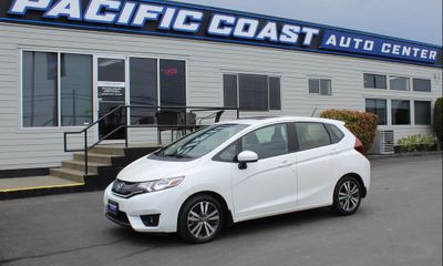 2016 Honda FIT EX