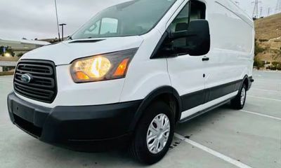 2018 Ford Transit 350 Medium Roof