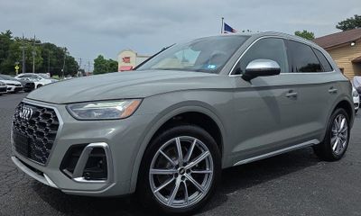 2022 Audi SQ5 Quattro Premium Plus