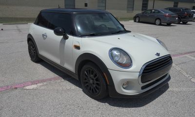 2017 Mini Hardtop Cooper