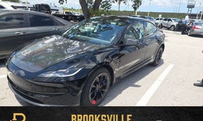 2025 Tesla Model 3 Long Range
