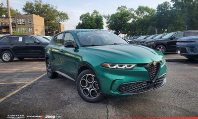 2025 Alfa Romeo Tonale Base Intensa Sprint