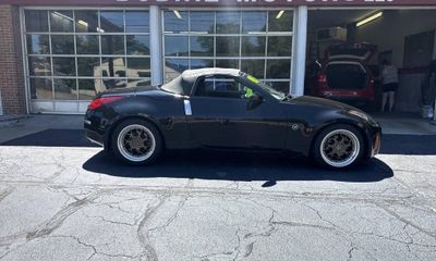 2005 Nissan 350Z Roadster