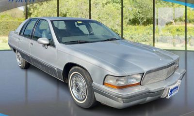 1992 Buick Roadmaster Base Sedan