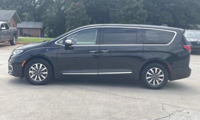 2023 Chrysler Pacifica Limited