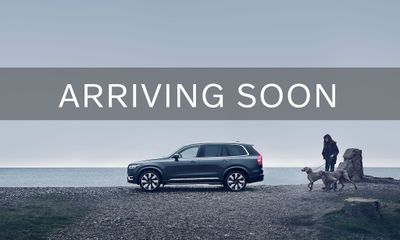 2024 Volvo XC40 Plus Dark
