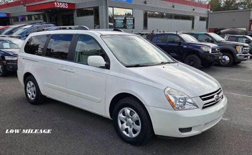 2006 Kia Sedona VQ