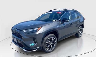 2024 Toyota RAV4 Prime phev XSE