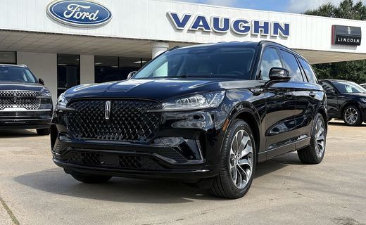 2026 Lincoln Aviator Base