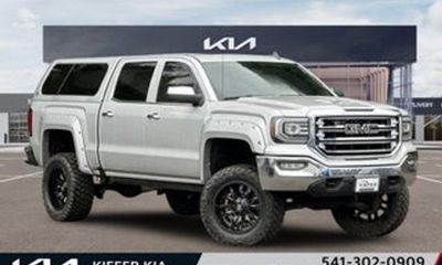 2016 GMC Sierra Denali