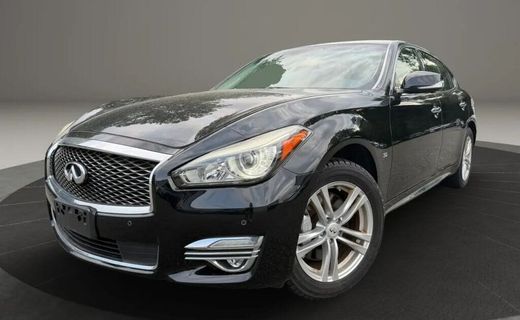 2016 Infiniti Q70L