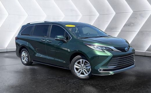 2025 Toyota Sienna Limited