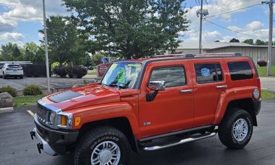 2008 Hummer H3 Base