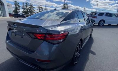 2022 Nissan Sentra SR